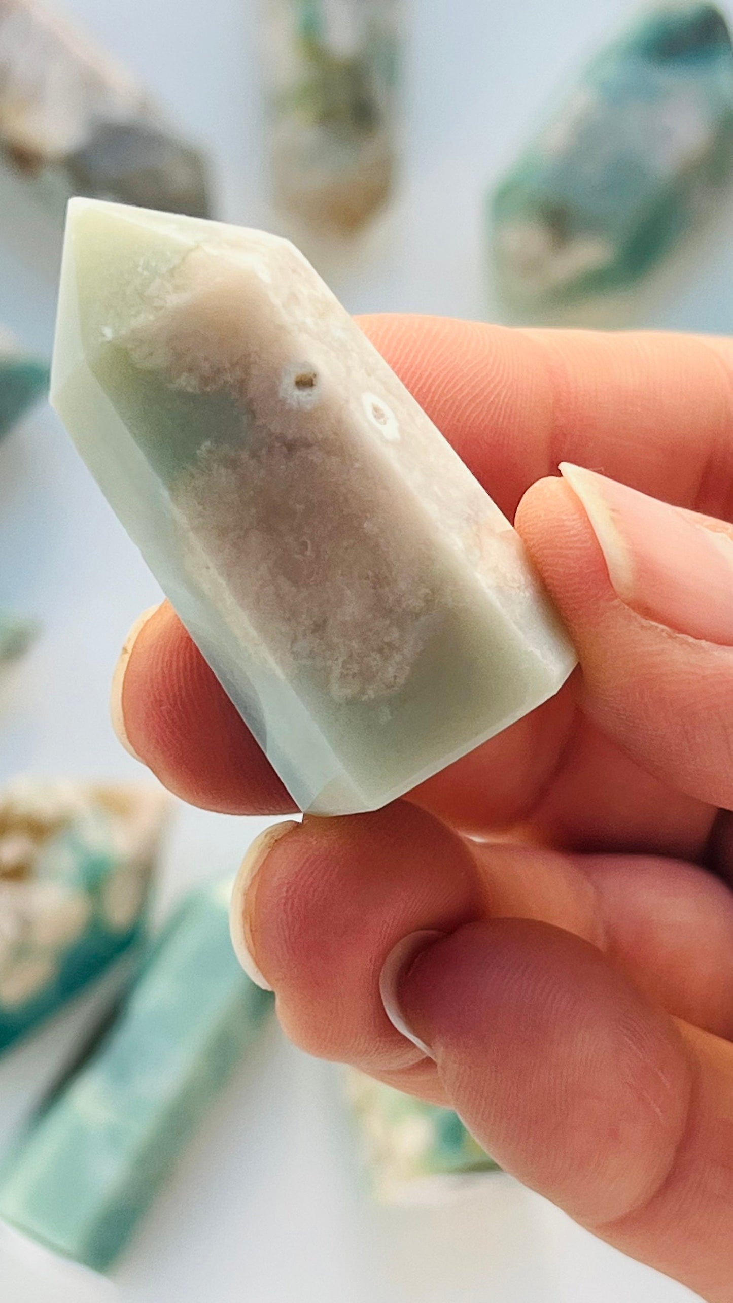 Green Flower Agate Tower 1 1/2 inches 20. grams with wonderful flower pattern, perfect for any crystal or cottage core lover