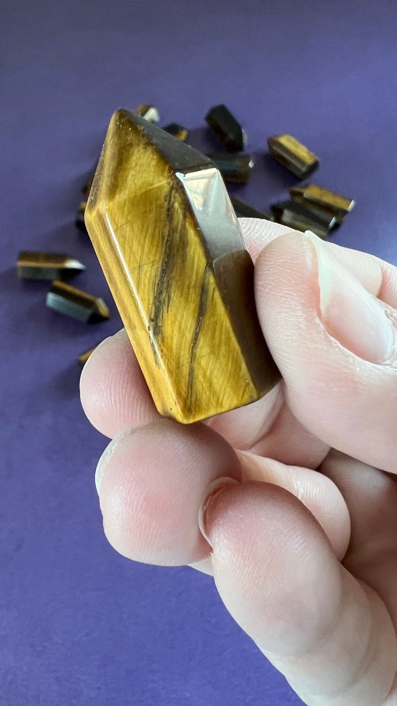 One (1) TIger's Eye Mini Point, 1.3 - 1.5 inch tall, with great Chatoyancy Mini Tower, Small, under ten dollars & perfect for beginners