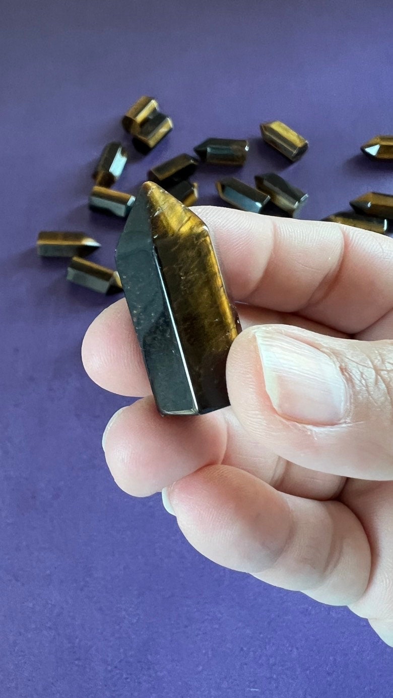 One (1) TIger's Eye Mini Point, 1.3 - 1.5 inch tall, with great Chatoyancy Mini Tower, Small, under ten dollars & perfect for beginners