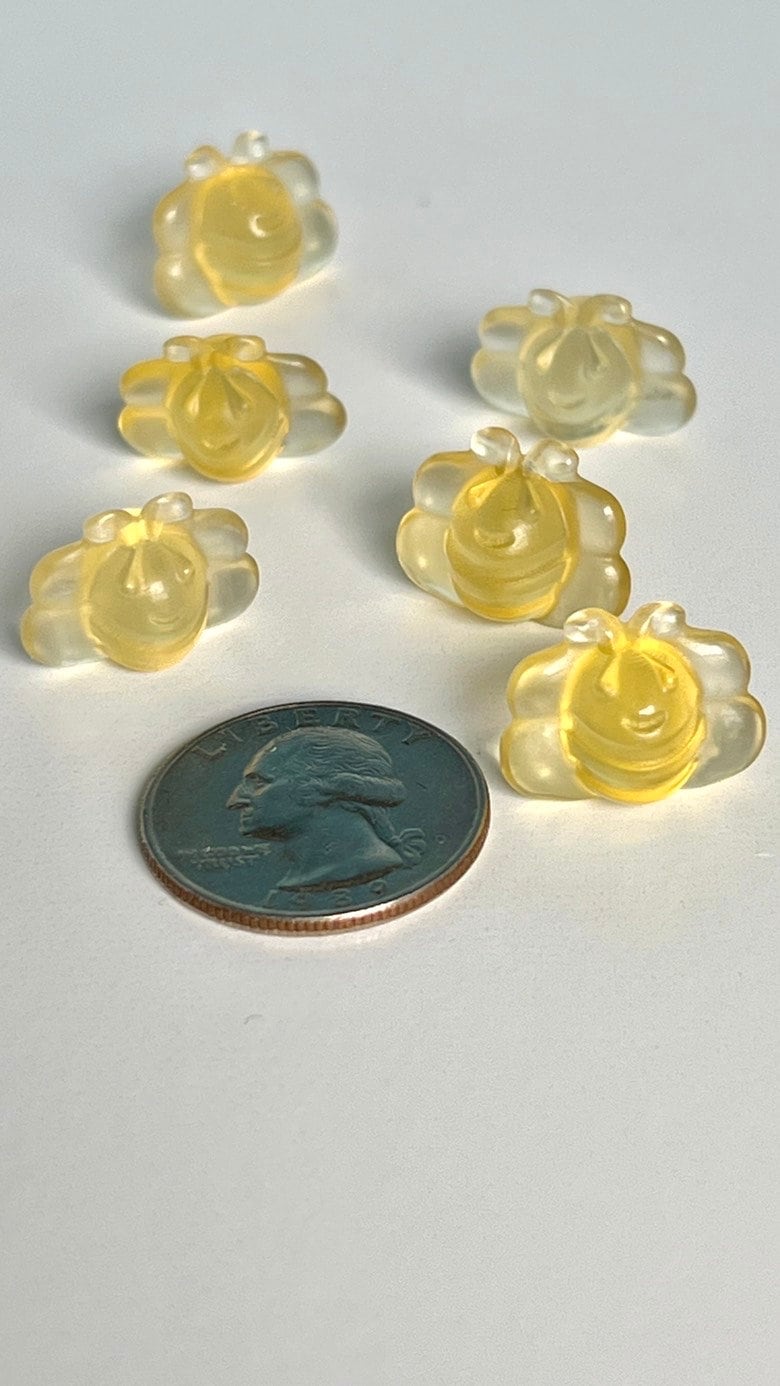 1 (one) Darling Yellow Fluorite Bumblebee, 1/2 inch crystal, hand carved crystal, Teeny tiny crystal carving, no, seriously, it's small.