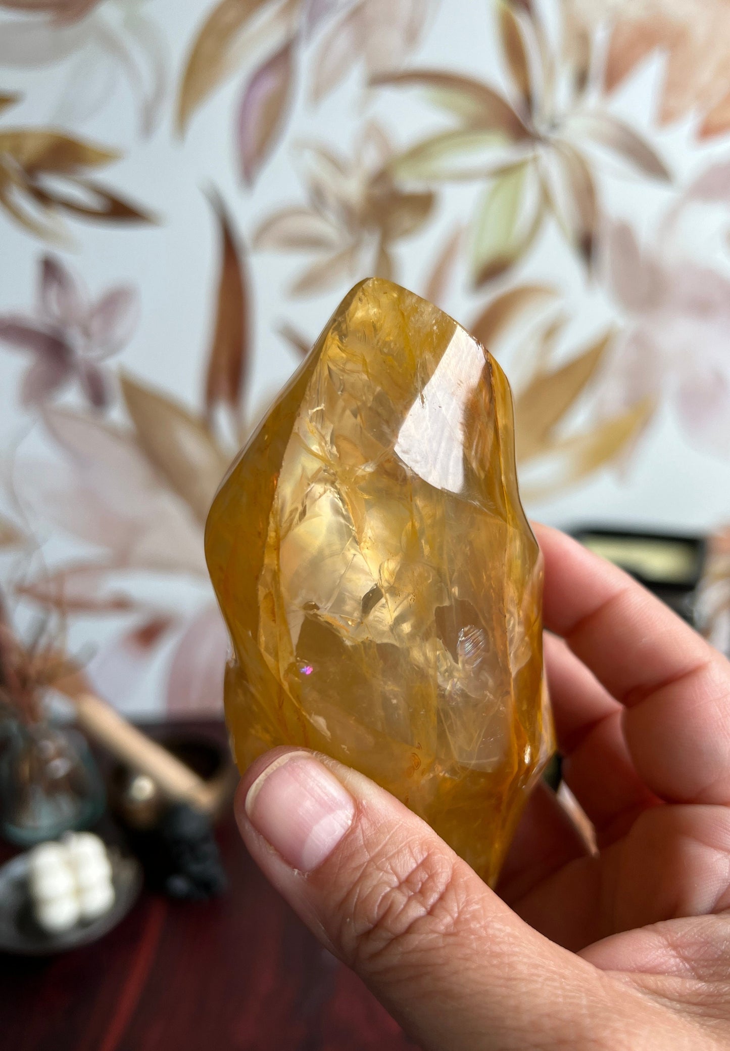 Gorgeous Golden Healer Flame, 4 inches tall weighs 1.2 pounds, with rainbows. (GHF-1)