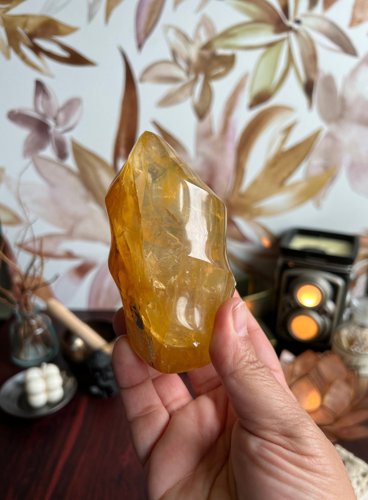 Gorgeous Golden Healer Flame, 4 inches tall weighs 1.2 pounds, with rainbows. (GHF-1)