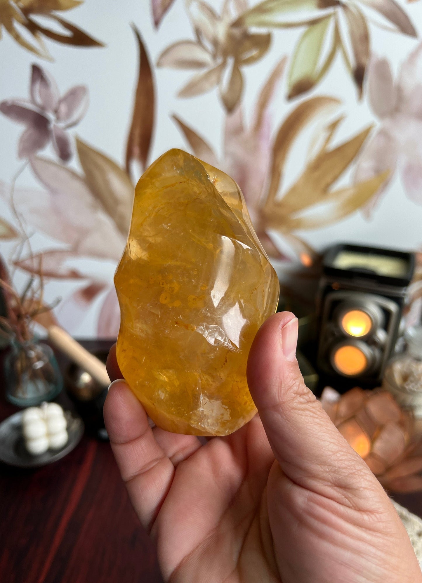 Gorgeous Golden Healer Flame, 4 inches tall weighs 1.2 pounds, with rainbows. (GHF-1)