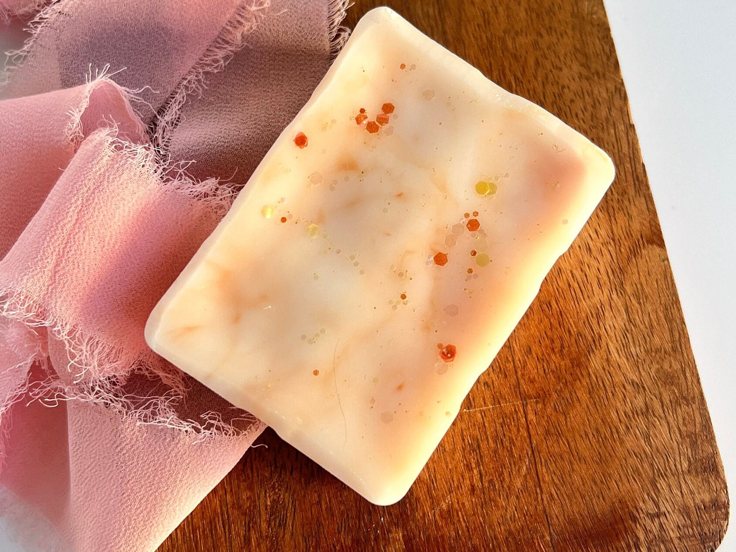 Fall Scented Wax Melts in clamshell, Multiple Scents Available