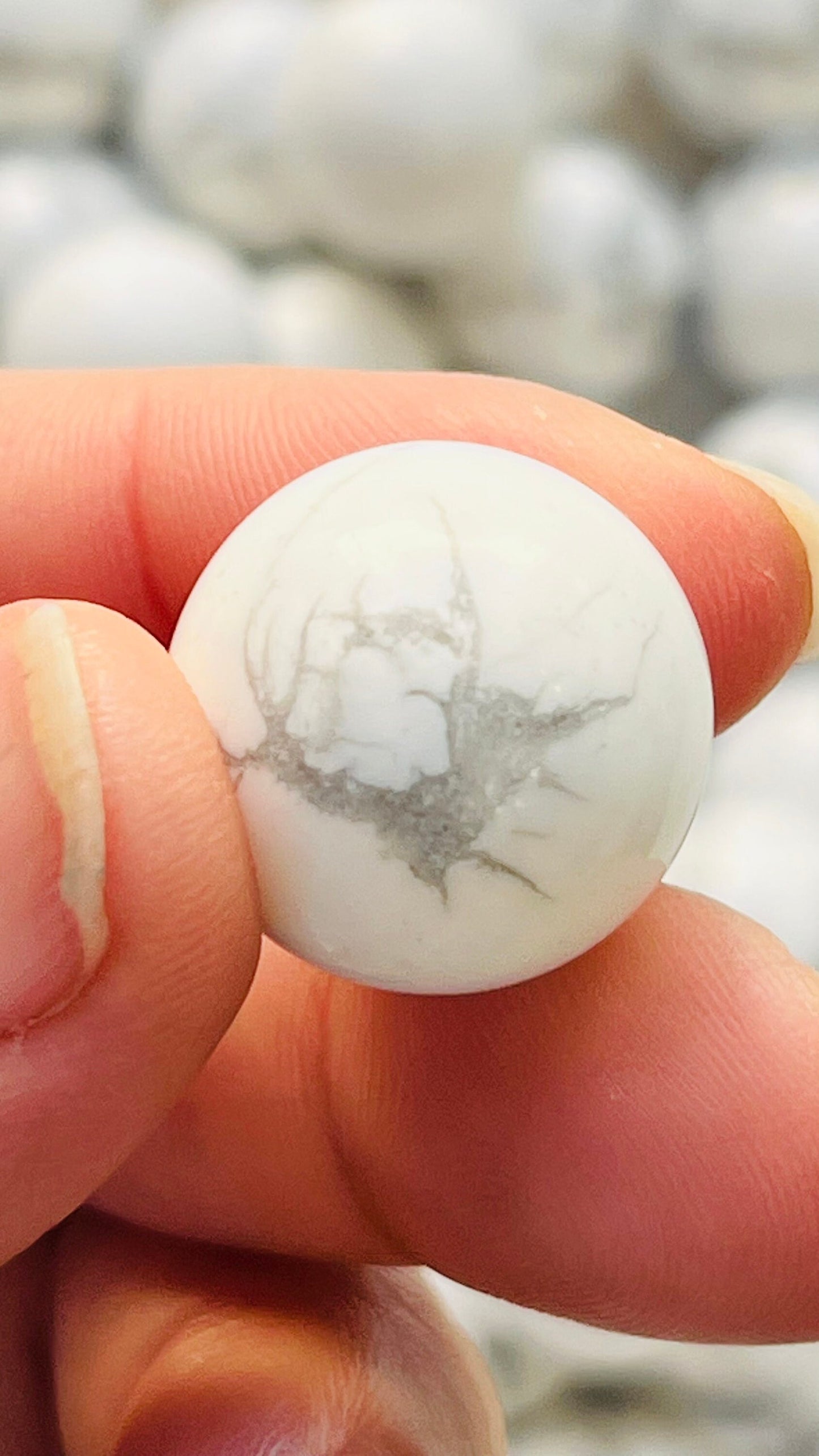 Calming Howlite Mini sphere || marble sized || approx. 20mm || listing is for 1 (one) sphere ||