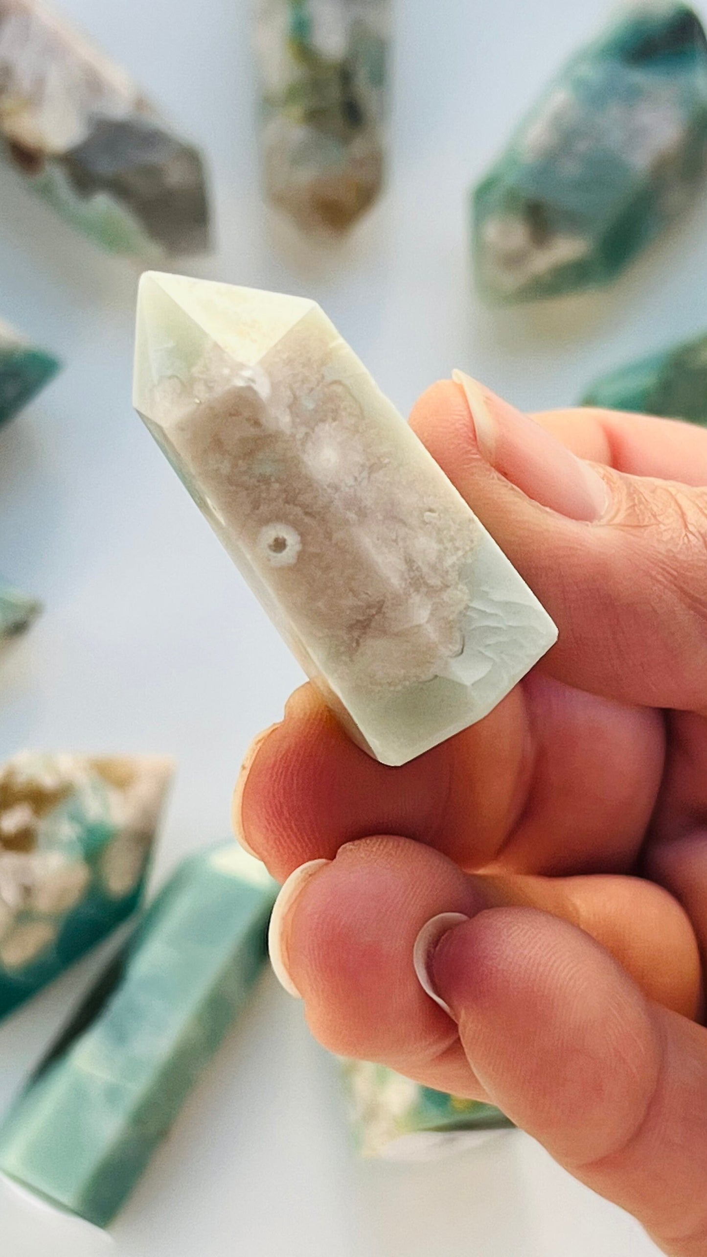 Green Flower Agate Tower 1 1/2 inches 20. grams with wonderful flower pattern, perfect for any crystal or cottage core lover