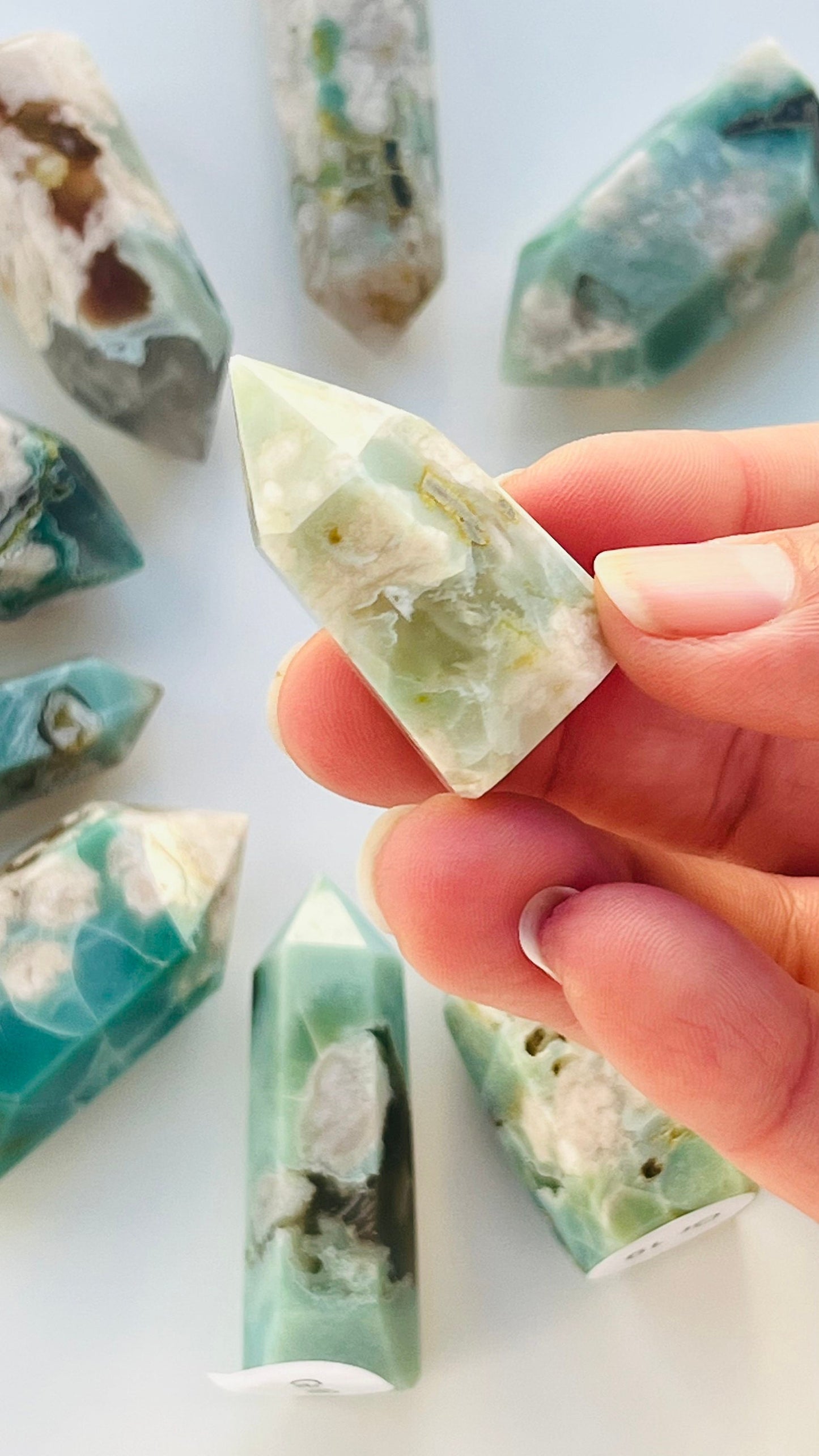 Green Flower Agate Tower 1 1/2 inches 21.4 grams || Feminine energy || Inspiration crystal || Heart and root chakra ||