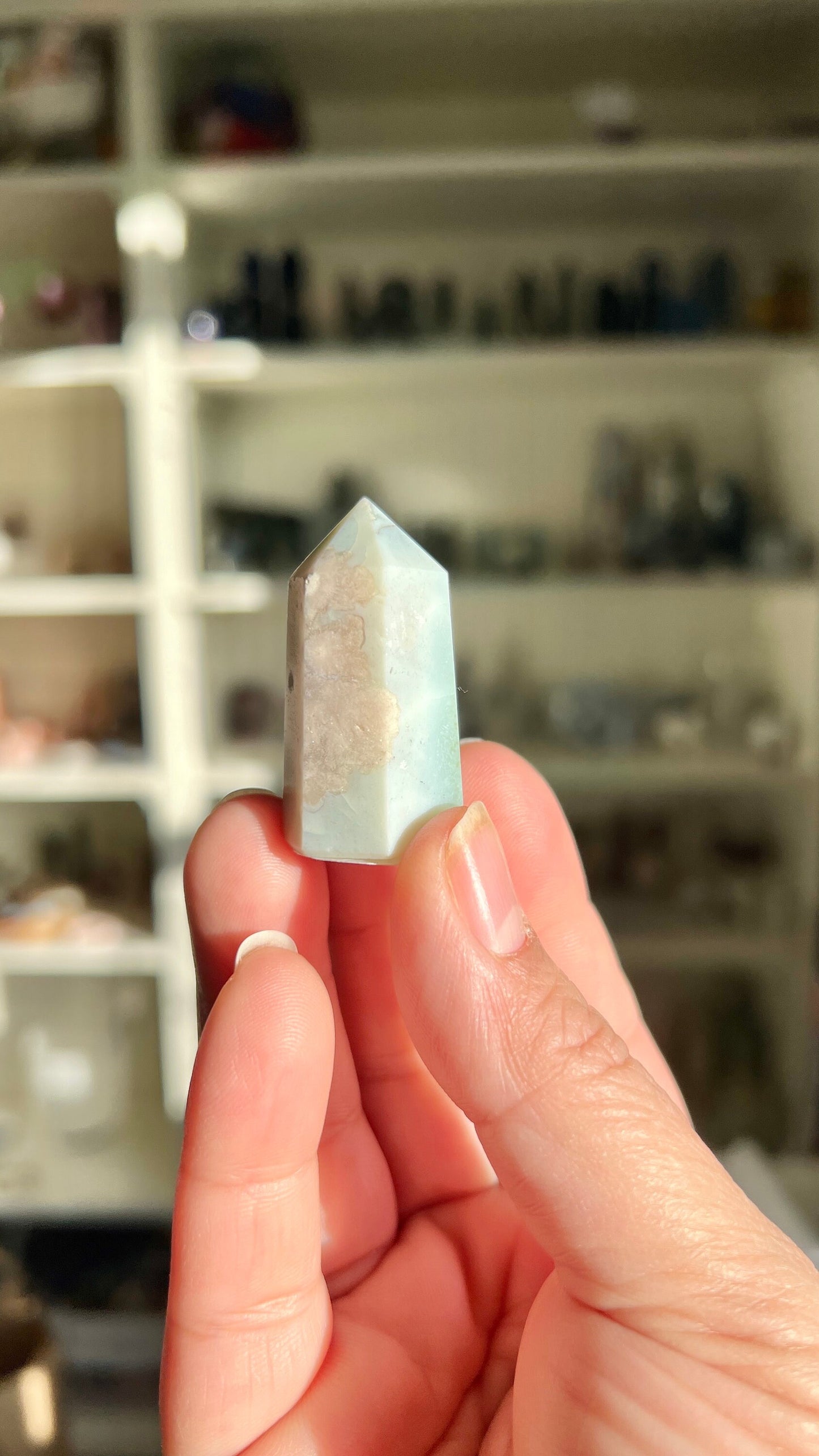 Green Flower Agate Tower 1 1/2 inches 20. grams with wonderful flower pattern, perfect for any crystal or cottage core lover
