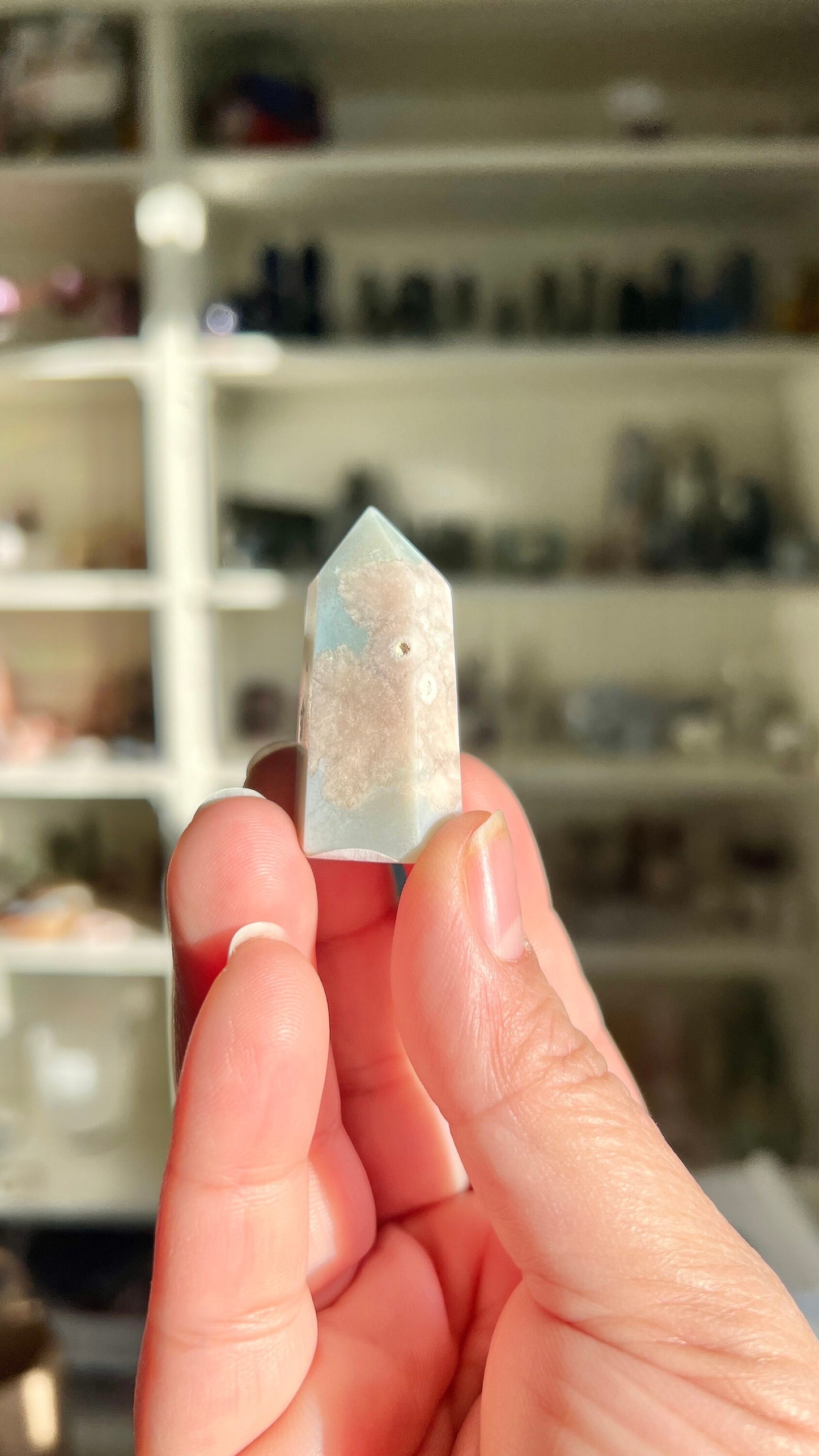 Green Flower Agate Tower 1 1/2 inches 20. grams with wonderful flower pattern, perfect for any crystal or cottage core lover