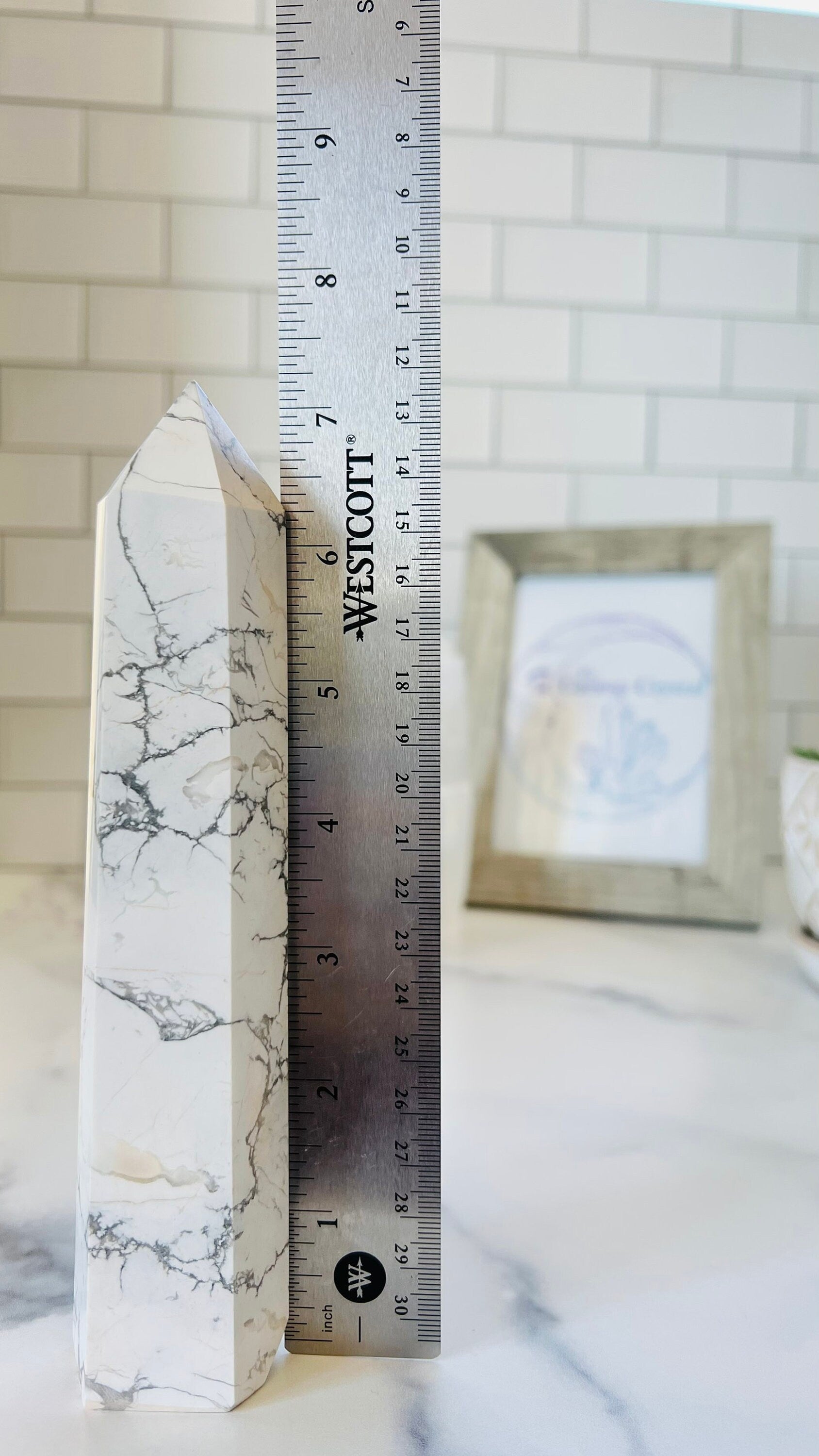 Howlite Tower || Howlite Crystals || Howlite Stone || White and Gray Stone Tower || Approx 7 7/16" tall 1 3/4 wide and 1 pound 1.3oz ||
