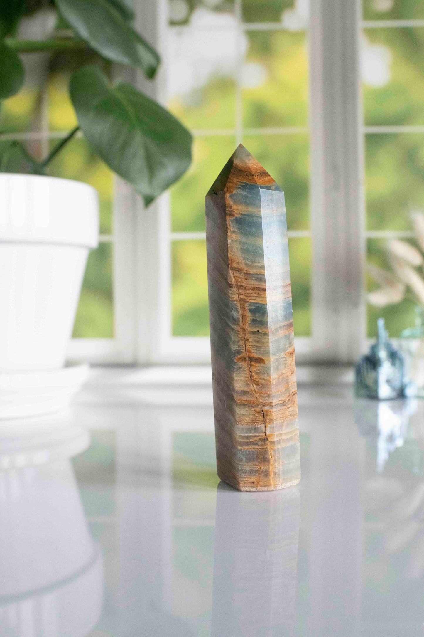 Beautiful Blue Onyx Tower 6 1/2" , Blue Lemurian Tower, Blue Lemurian Aquatine Calcite Crystal Tower, Blue Crystals, Banded Onyx Tower