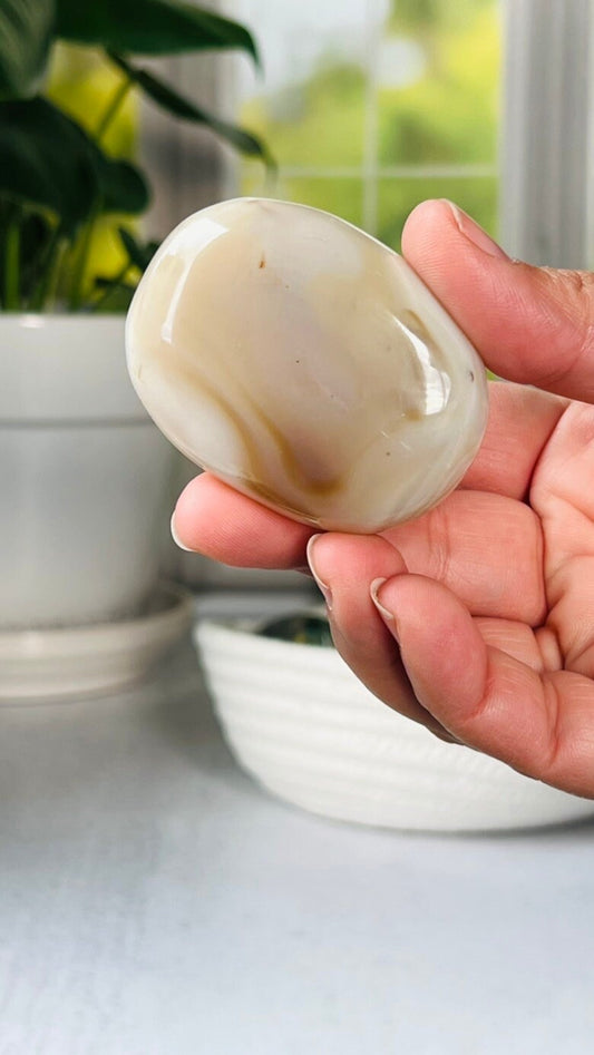 Gorgeous agate Palm Stone, 2 inches x 1 1/2 inches, Banded neutral colors,