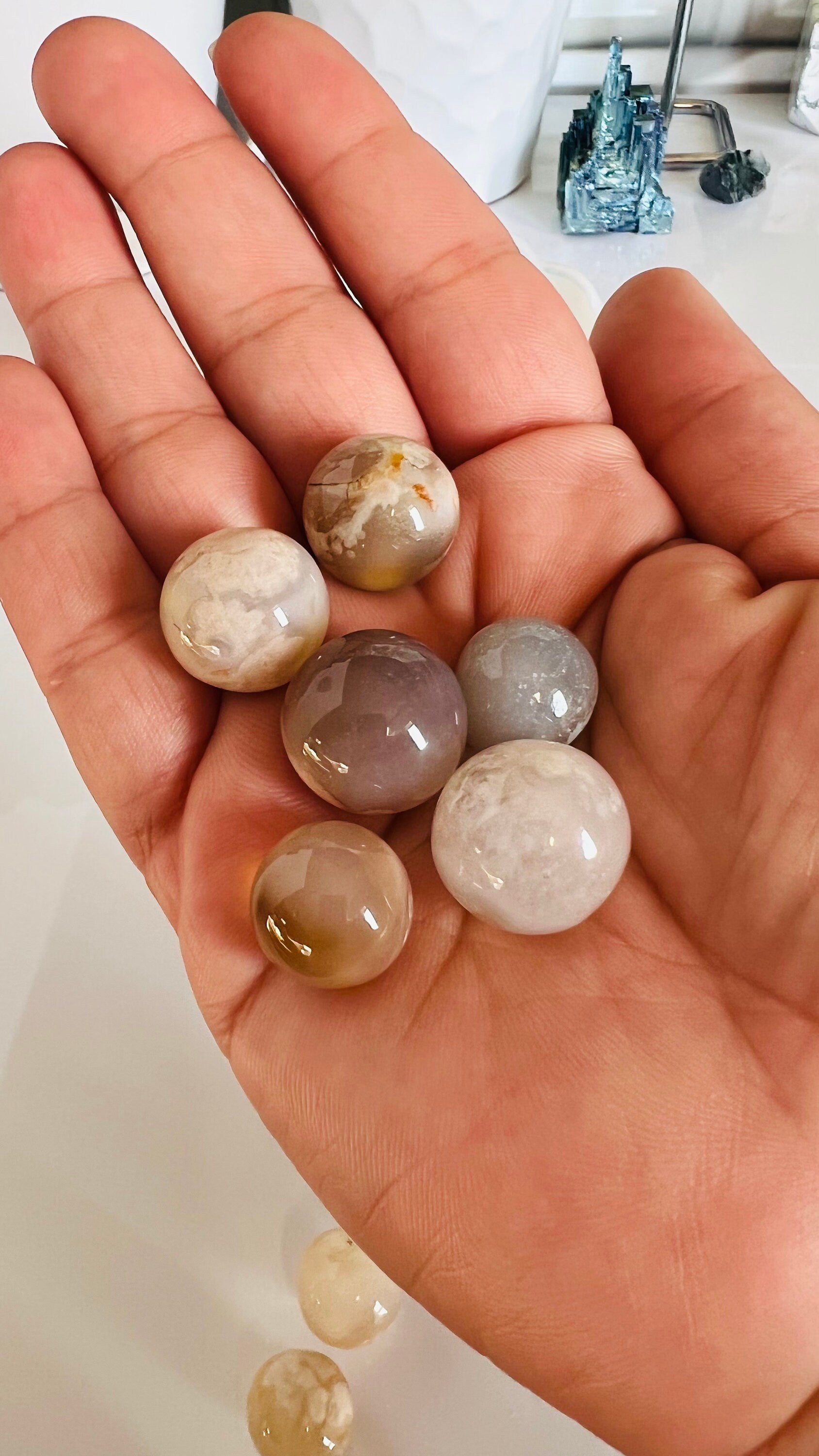 Flower agate mini sphere, marble, orb, 15-20mm each Chalcedony with flower shaped inclusions, agate crystal balls, Random selection ,