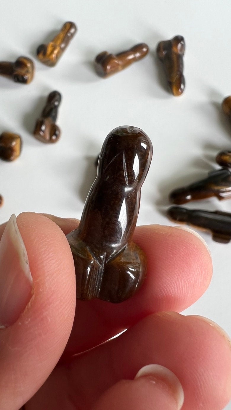 Crystal Phallic Symbol, Crystal Penis Carving, Crystal Male Part Carving