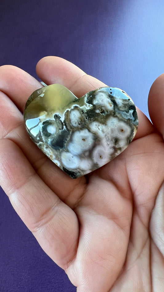 Incredible Sea Jasper (AKA Ocean Jasper) 1.9 inch heart carving with orbicular patterns with great surface. Weighs 1.9 ounces -- H6 --