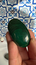 Load image into Gallery viewer, Authentic Malachite Palm Stones with wonderful patterns, High Quality and shine surface. No obvious blemishes. 2 inches 2.2 ounces
