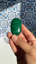 Load image into Gallery viewer, Authentic Malachite Palm Stones with wonderful patterns, High Quality and shine surface. No obvious blemishes. 2 inches 2.2 ounces
