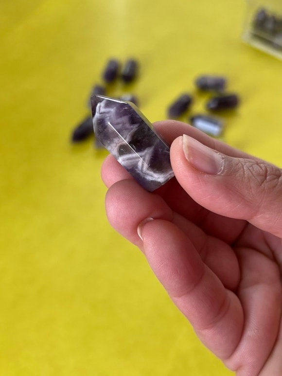 One (1) Amethyst mini point, 1.3 - 1.5 inch tall, Some with Chevron Pattern Mini Tower, Small, under ten dollars & perfect for beginners