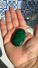 Load image into Gallery viewer, Authentic Malachite Palm Stones with wonderful patterns, High Quality and shine surface. No obvious blemishes. 2 inches 2.2 ounces
