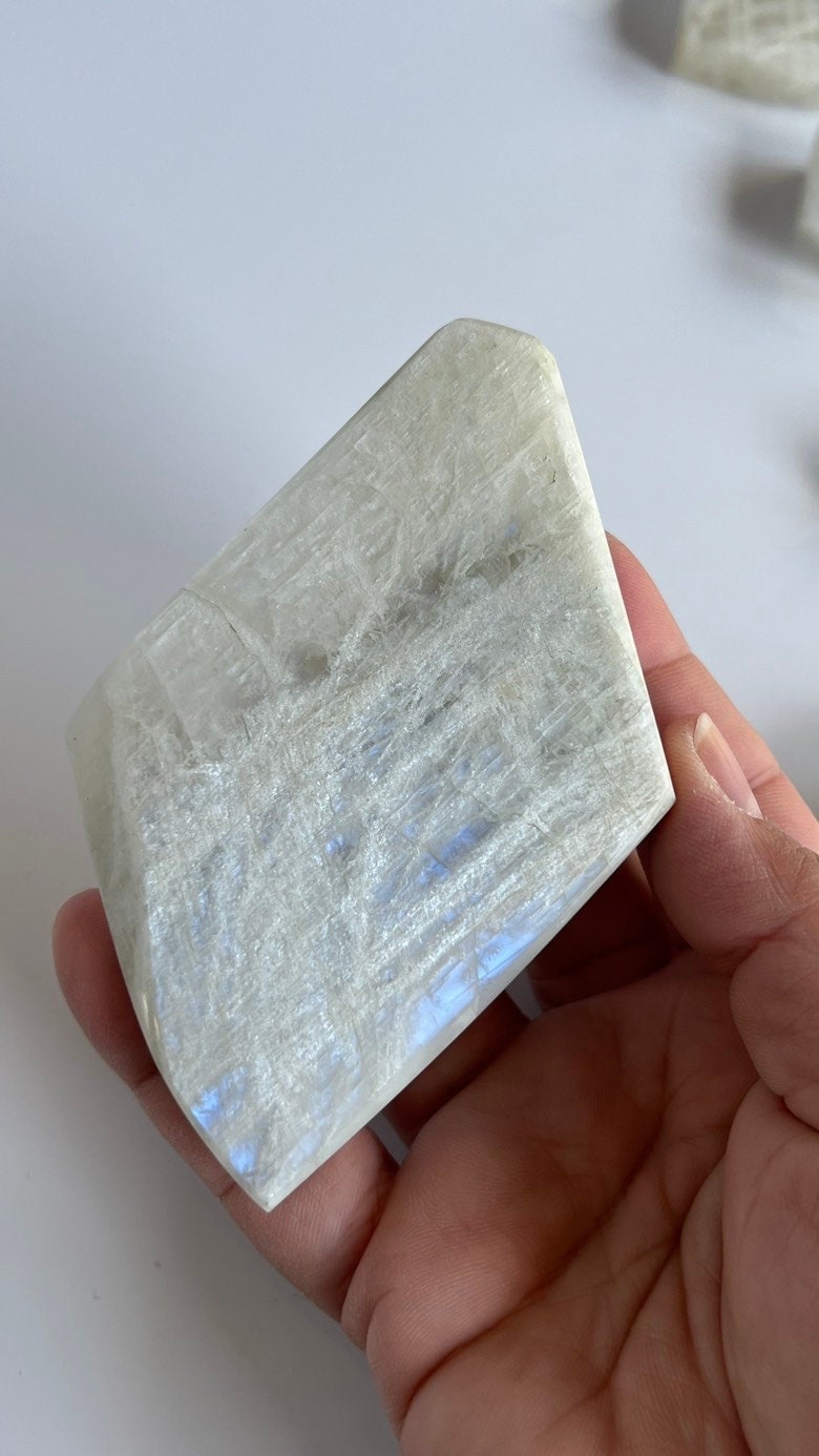 AA White Moonstone Free form with stunning Blue Flash 4 inches 6.8 ounces (2 -68) Very Flashy Moonstone Blue.