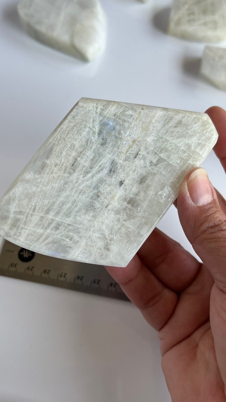 AA White Moonstone Free form with stunning Blue Flash 4 inches 6.8 ounces (2 -68) Very Flashy Moonstone Blue.