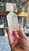 Load image into Gallery viewer, Beautiful Optical Calcite Tower with rainbow 3 3/8 inches weighs 8.6 ounces
