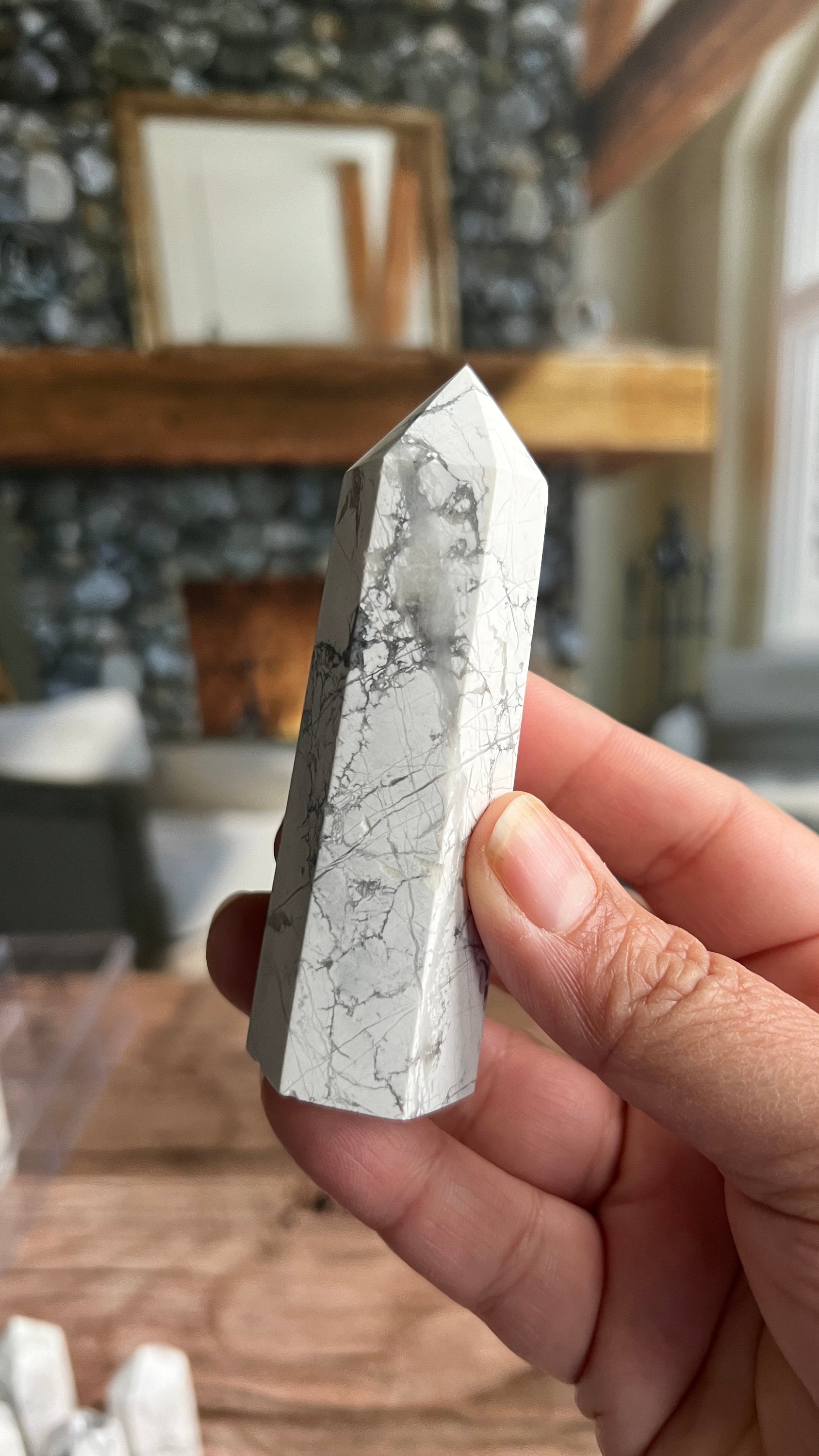 Howlite Crystal Tower 3 1/2 inches tall weighs 4 ounces. Howlite Points (HT22)
