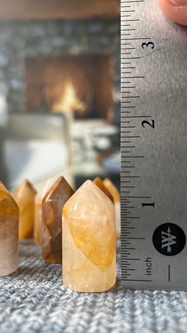 MINI Golden Healer Quartz points, small Quartz points with Iron Oxide inclusions