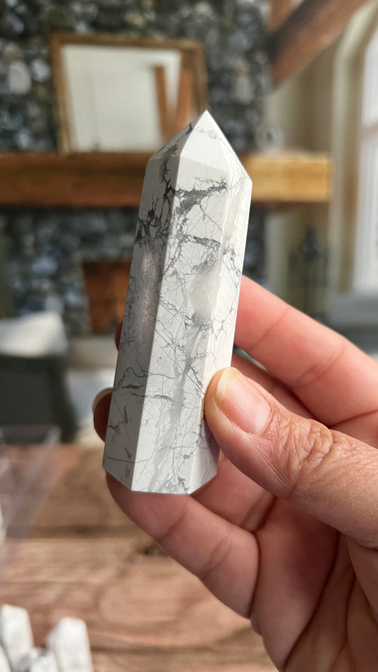 Howlite Crystal Tower 3 1/2 inches tall weighs 4 ounces. Howlite Points (HT22)