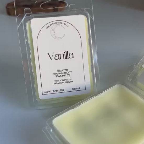 Wax Melts in clamshell, Multiple Scents Available