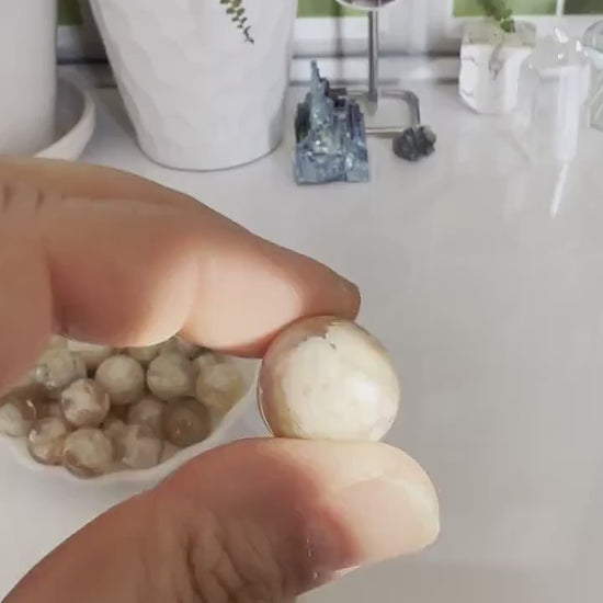 Flower agate mini sphere, marble, orb, 15-20mm each Chalcedony with flower shaped inclusions, agate crystal balls, Random selection ,