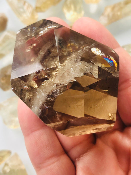 Smoky Citrine Free Form from Brazil || Rainbow inclusions || Alter Decor || Meditation tool || Esoteric || Witchy || Real Crystals