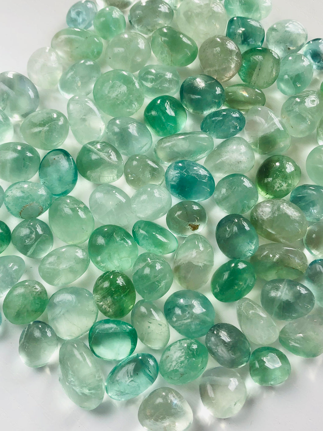 Green Fluorite Tumble || 1 (ONE) TUMBLED STONE || Meditation || Cottagecore ||  Companion Pocket-sized crystals