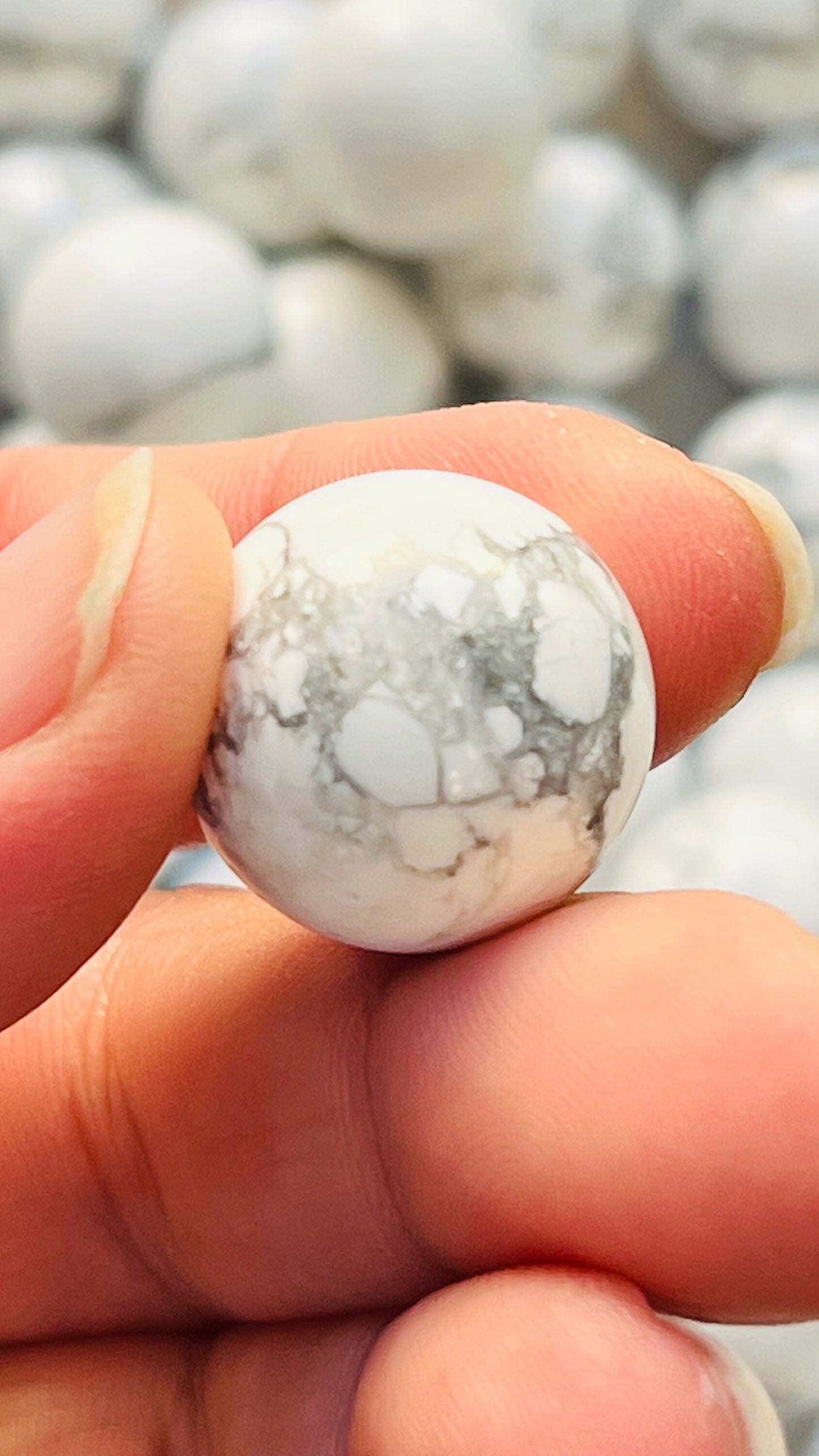 Calming Howlite Mini sphere || marble sized || approx. 20mm || listing is for 1 (one) sphere ||