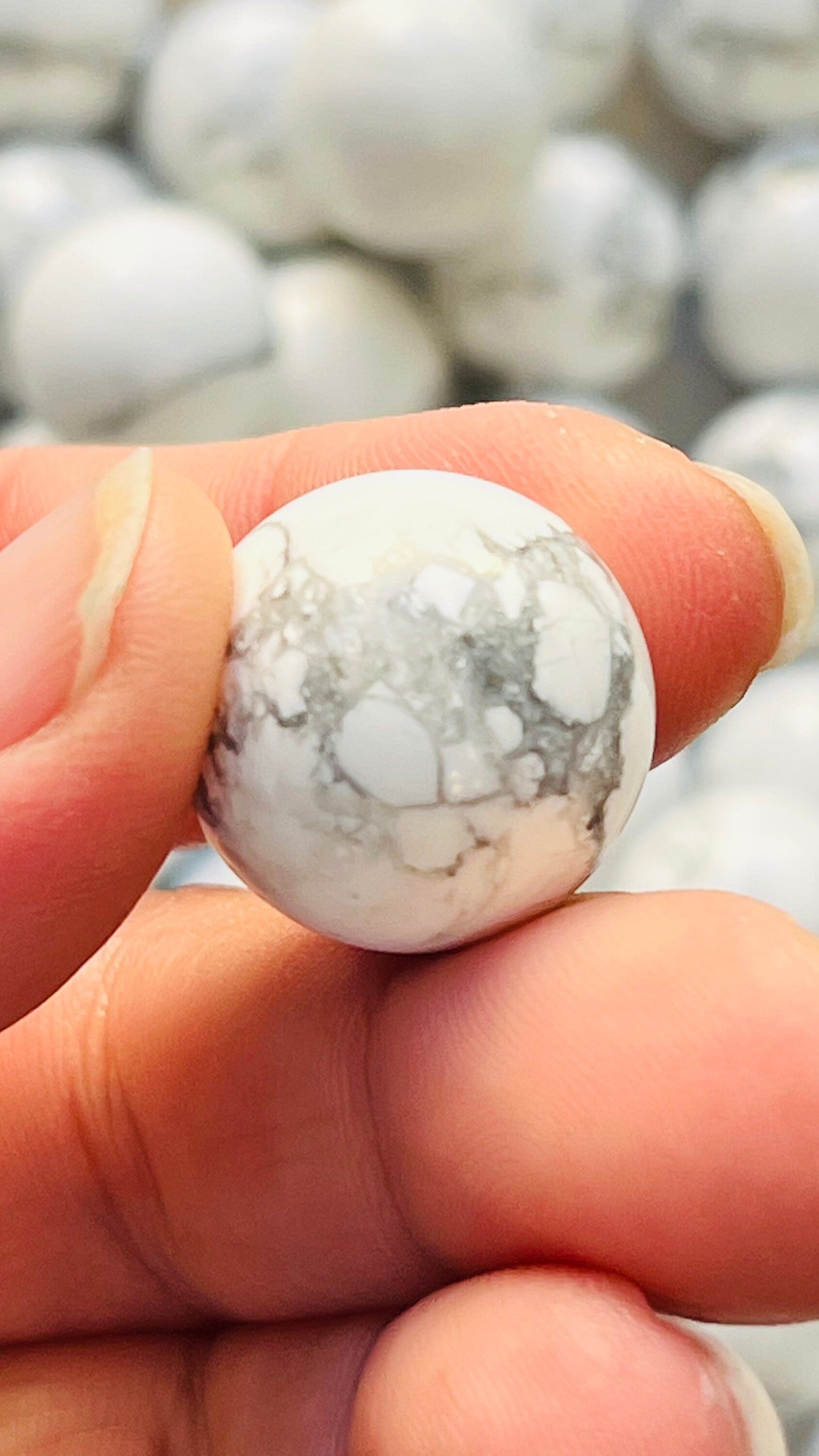 Calming Howlite Mini sphere || marble sized || approx. 20mm || listing is for 1 (one) sphere ||