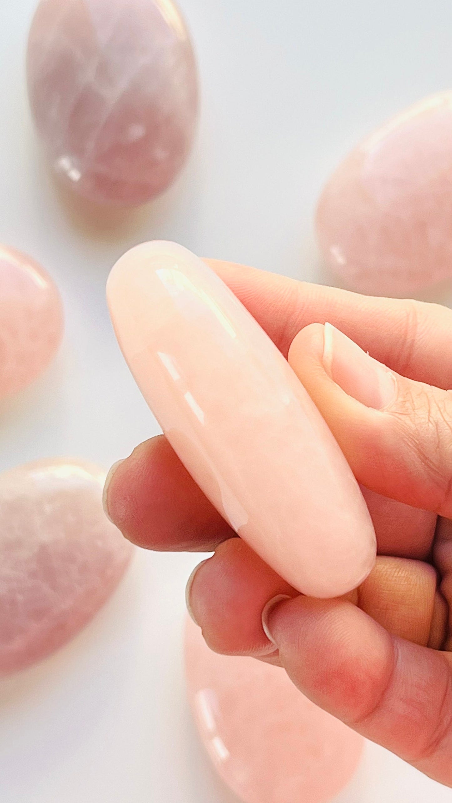 Rose Quartz Palm Stone || Heart Chakra || crystal for love and nurturing feminine energy || 2.3 inches X 1.5 inches 2.8 oz || bubblegum pink