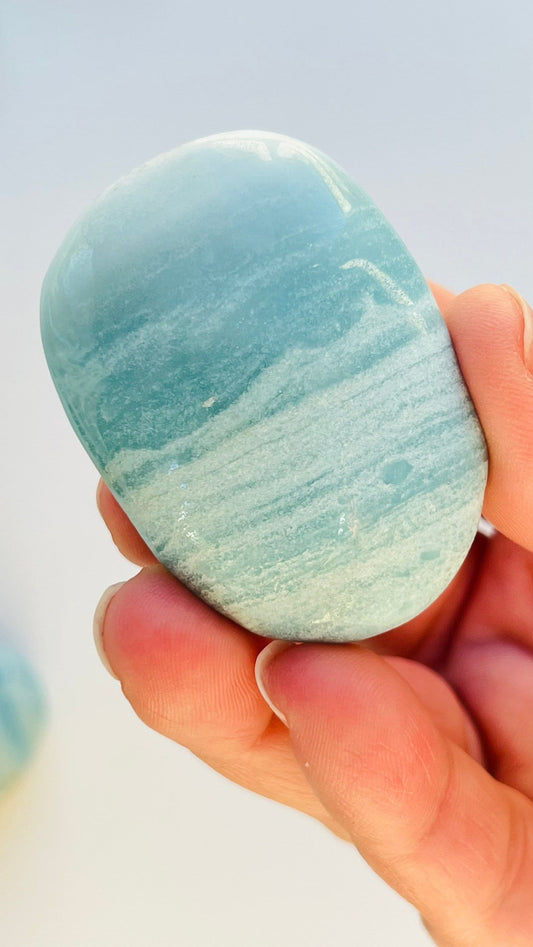 Stunning Blue Aragonite Palm Stone || 2.20"  2.3 oz || Crystals || Bluish Green || Meditation stone ||
